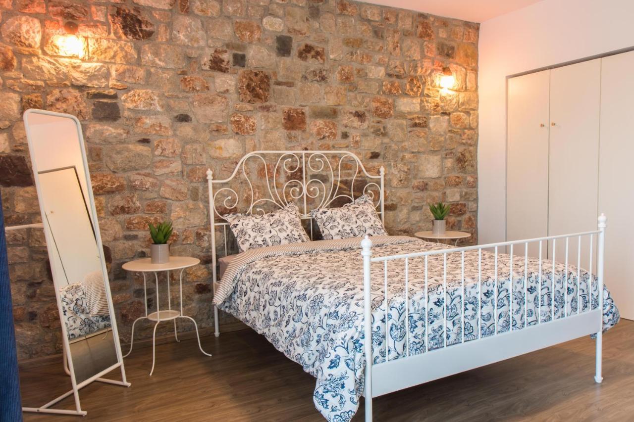 Holiday home Roccia Di Isidoro